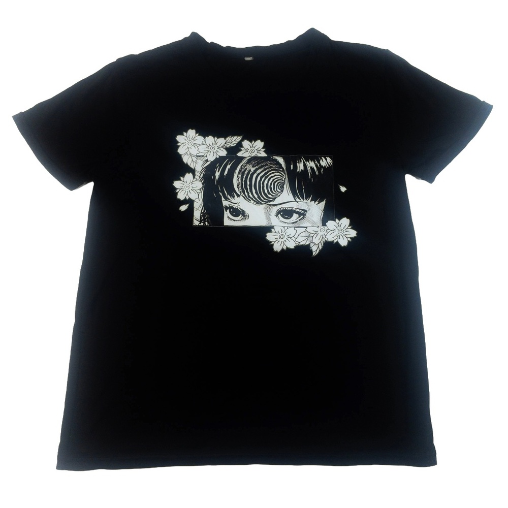 Junji Ito Tomie Horror Manga Style Stretch Graphic T-Shirt Women's Size Small